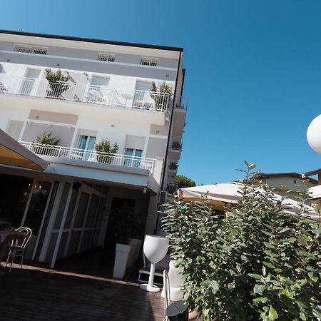 Hotel Ronchi Τσέρβια Εξωτερικό φωτογραφία